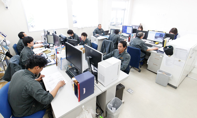 関東製作所関工場事務所内写真