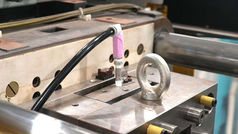 吸引チューブ取り付け